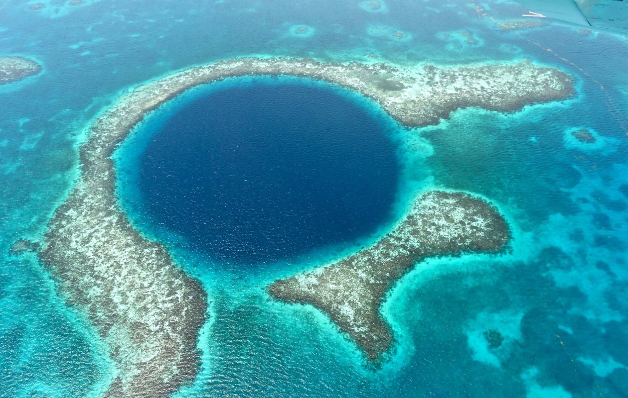 Great Blue Hole, nurkowanie w Belize