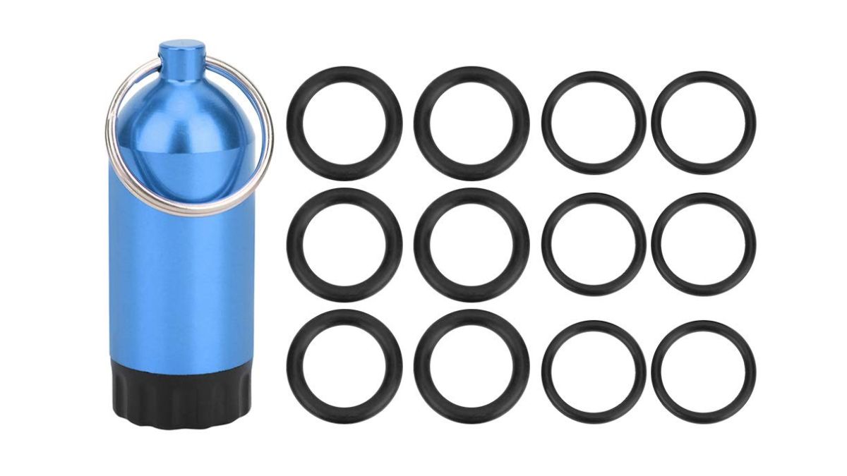 What Are the Best Gifts for a Scuba Diver? Expert Guide for 2026 » Costa Rica Divers Best Gifts for a Scuba Diver Spare O-Ring Keychain Set