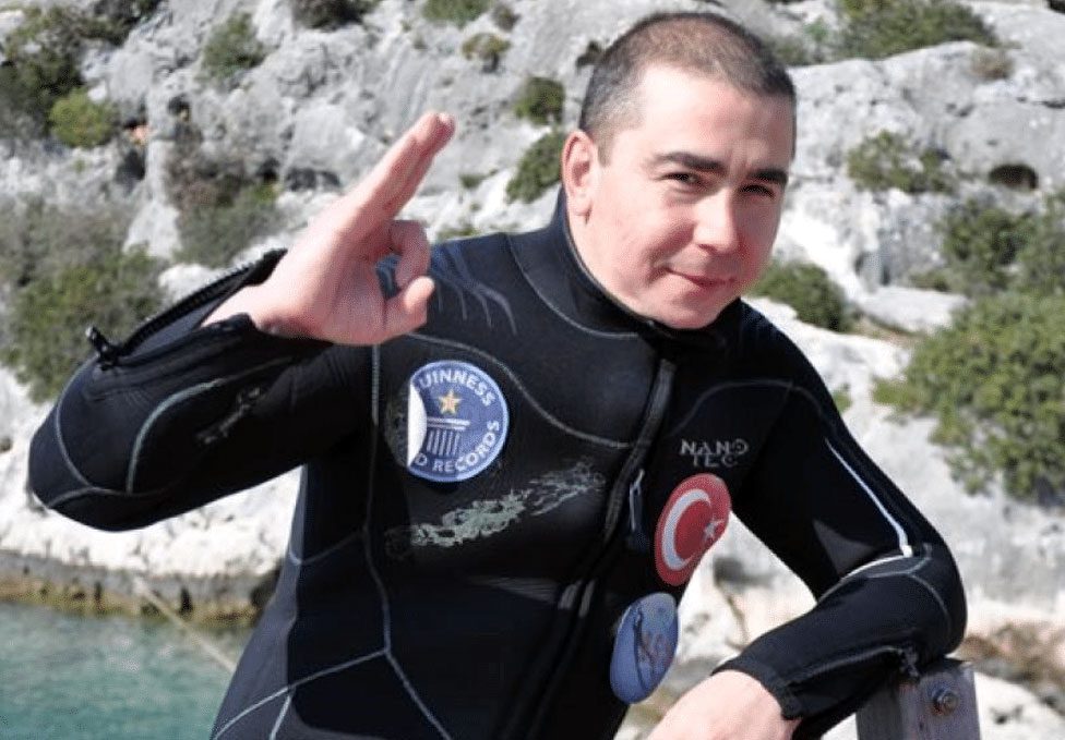 Cem Karabay Rekord świata w najdłuższym nurkowaniu w słonej wodzie wśród mężczyzn