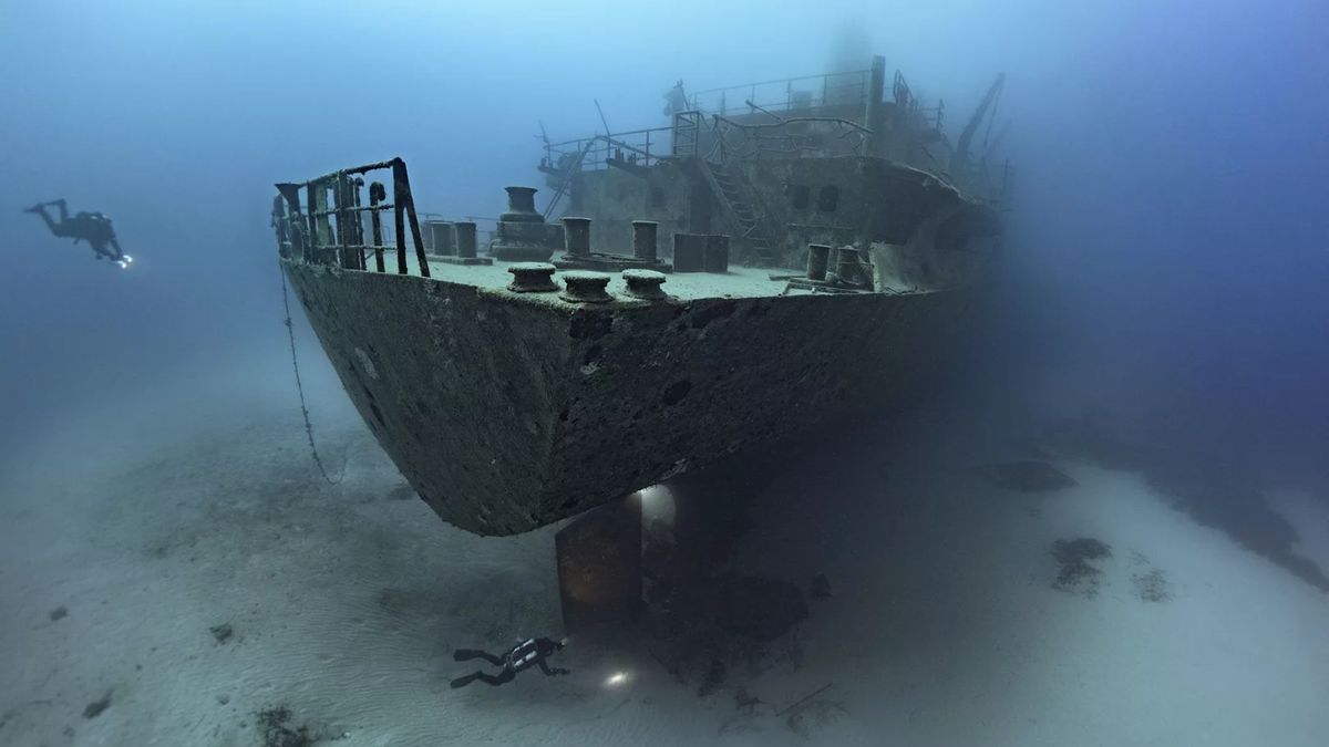 5 Best Places for Wreck Diving in Europe You Need to Explore » Costa Rica Divers Wreck Diving in Europe Um El Faroud Malta