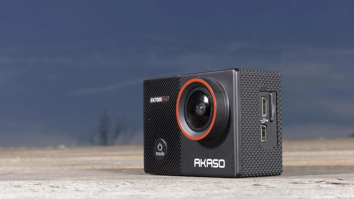 AKASO EK7000 cheapest underwater camera under $100 for beginner divers
