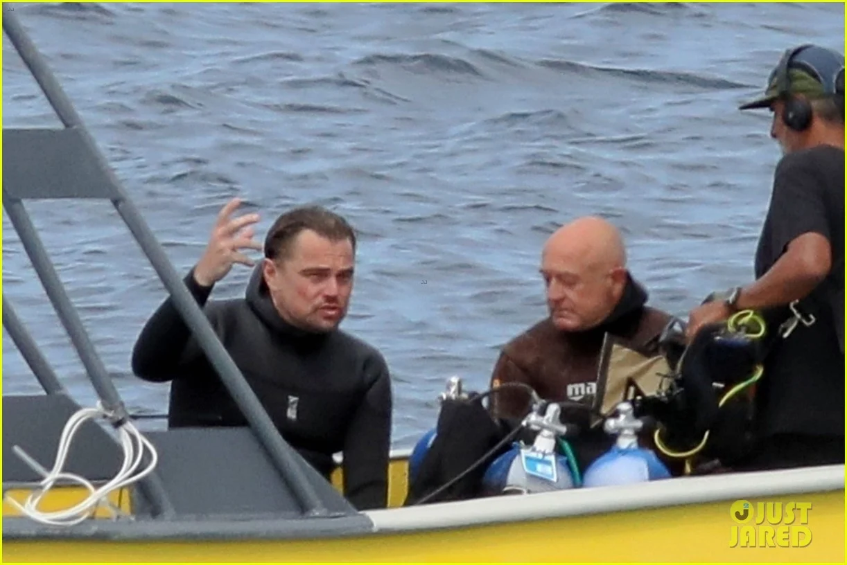 Scuba Diving Celebrities: Famous People Who Can't Stay Out of the Water » Costa Rica Divers leonardo-dicaprio-diving-spain-ocean