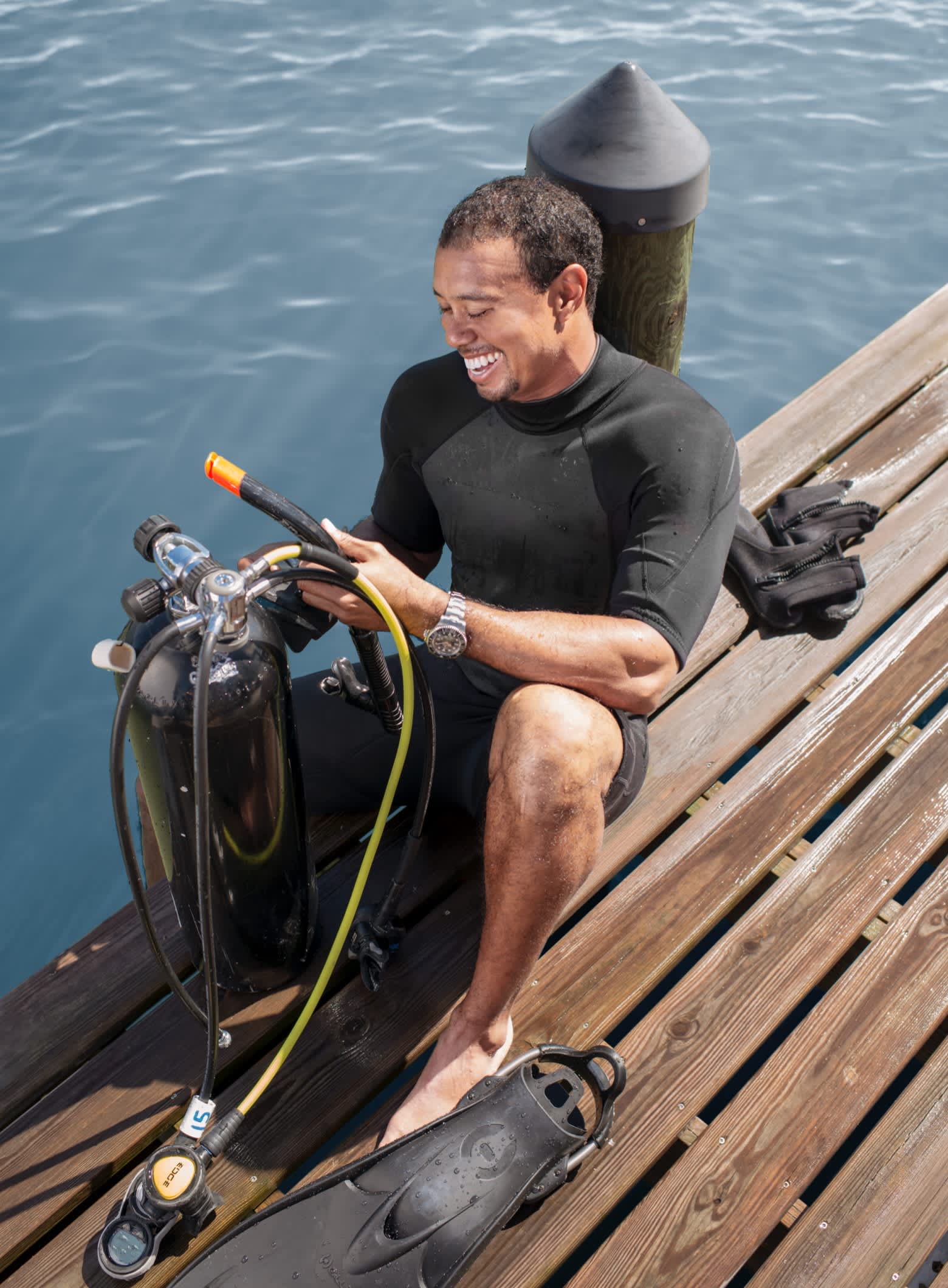 Scuba Diving Celebrities: Famous People Who Can't Stay Out of the Water » Costa Rica Divers tiger woods scuba diving