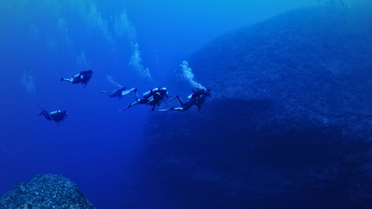 Deep diving at Cano Island in Costa Rica