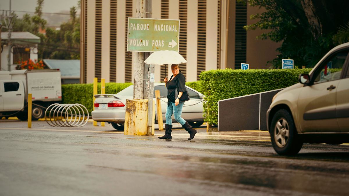 Traffic in Costa Rica can be surprising