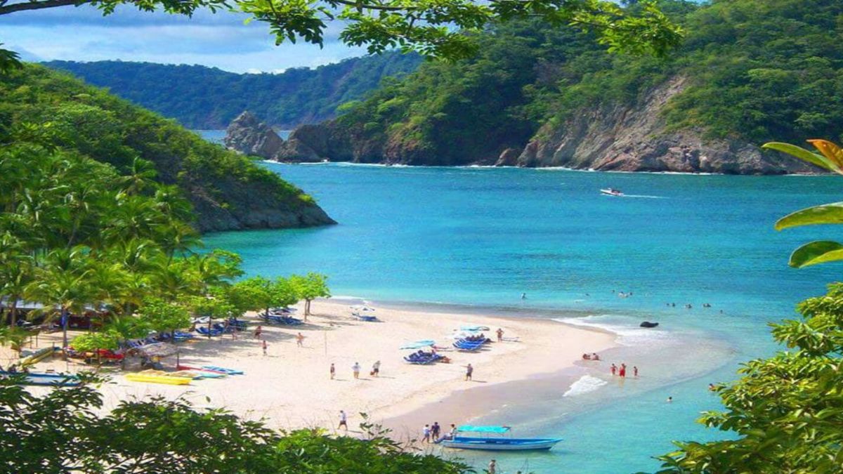 Is Tortuga Island Worth Visiting for Snorkeling