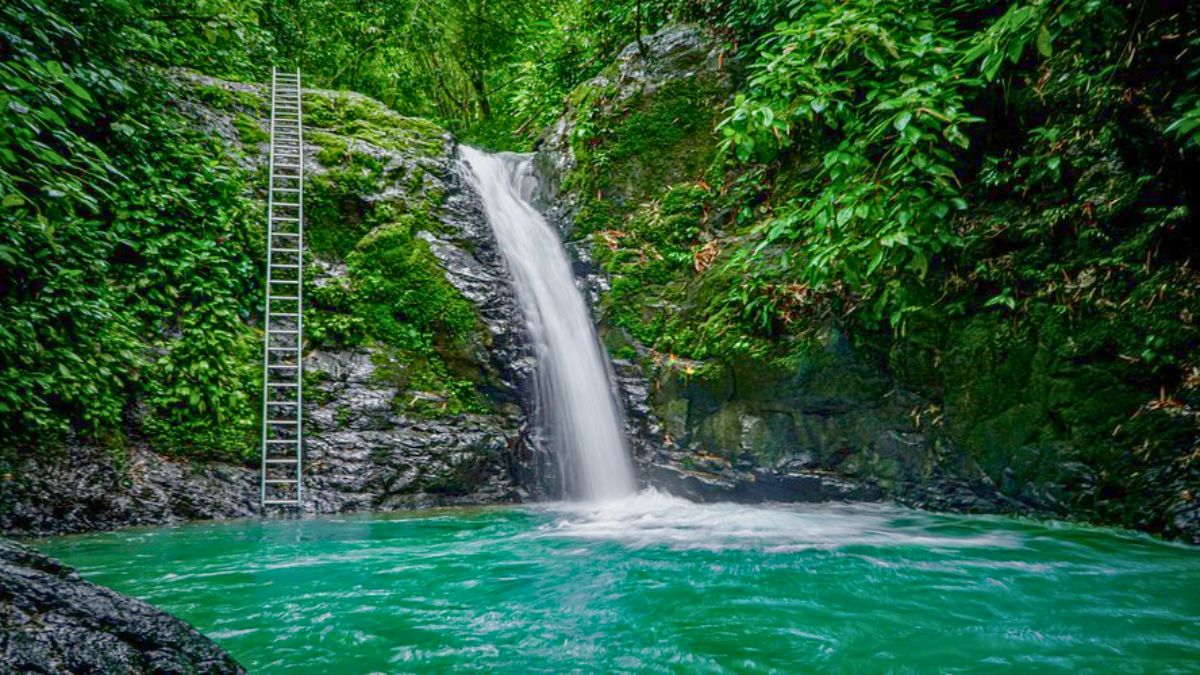 Things to Do in Uvita Swim and Slide at Uvita Waterfall